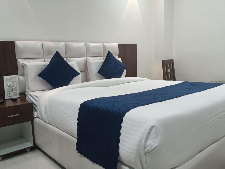 Hotel Skyland Warangal Dış mekan fotoğraf