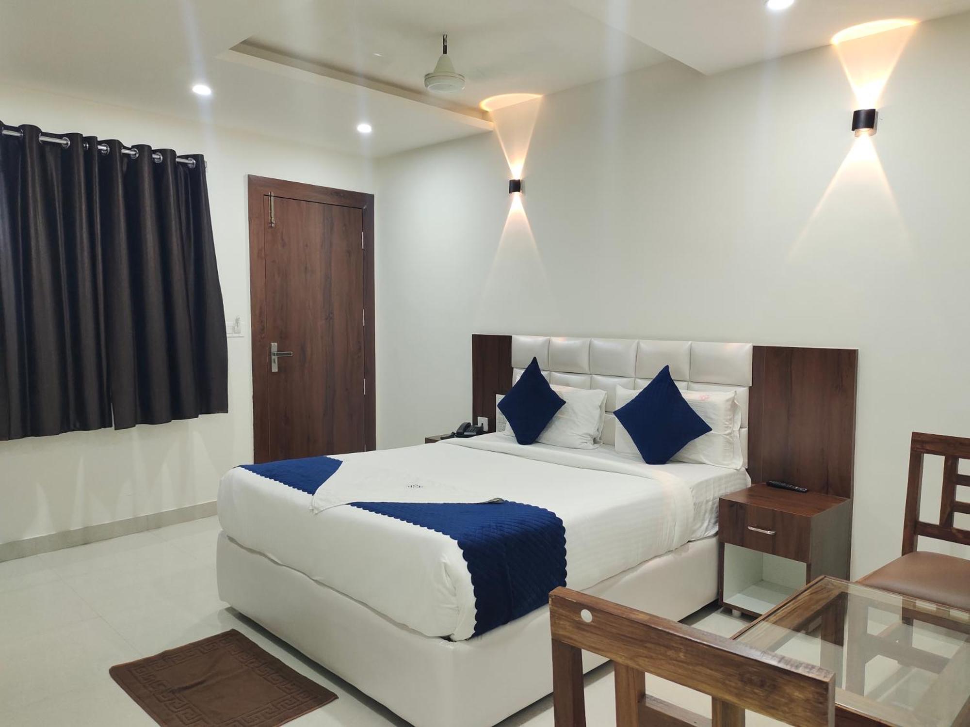 Hotel Skyland Warangal Dış mekan fotoğraf