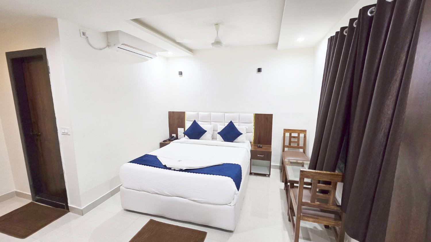 Hotel Skyland Warangal Dış mekan fotoğraf