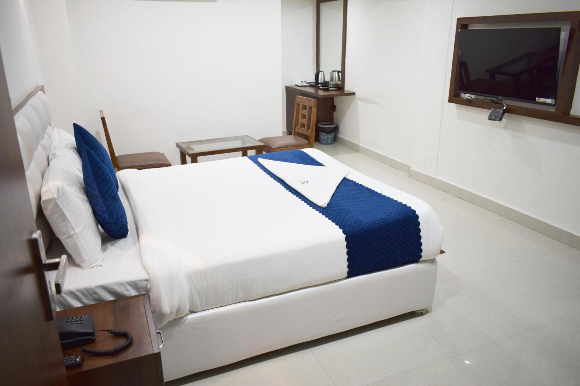 Hotel Skyland Warangal Dış mekan fotoğraf